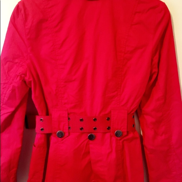 Jacket 🧥 - Picture 2 of 4